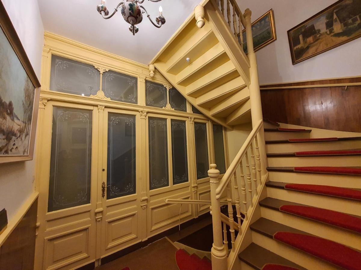 Farma Palac Lawica- Splywy Przelomem Bardzkim