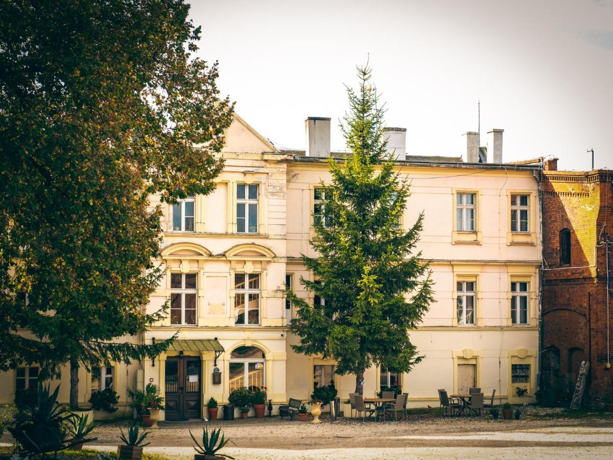 Pałac ławica *