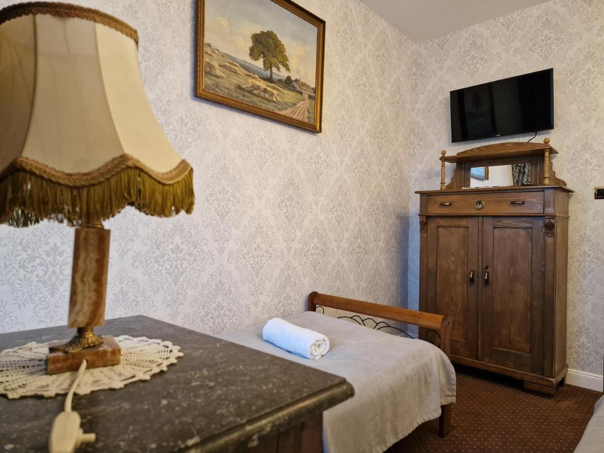 Pałac ławica Gospodarstwo agroturystyczne *