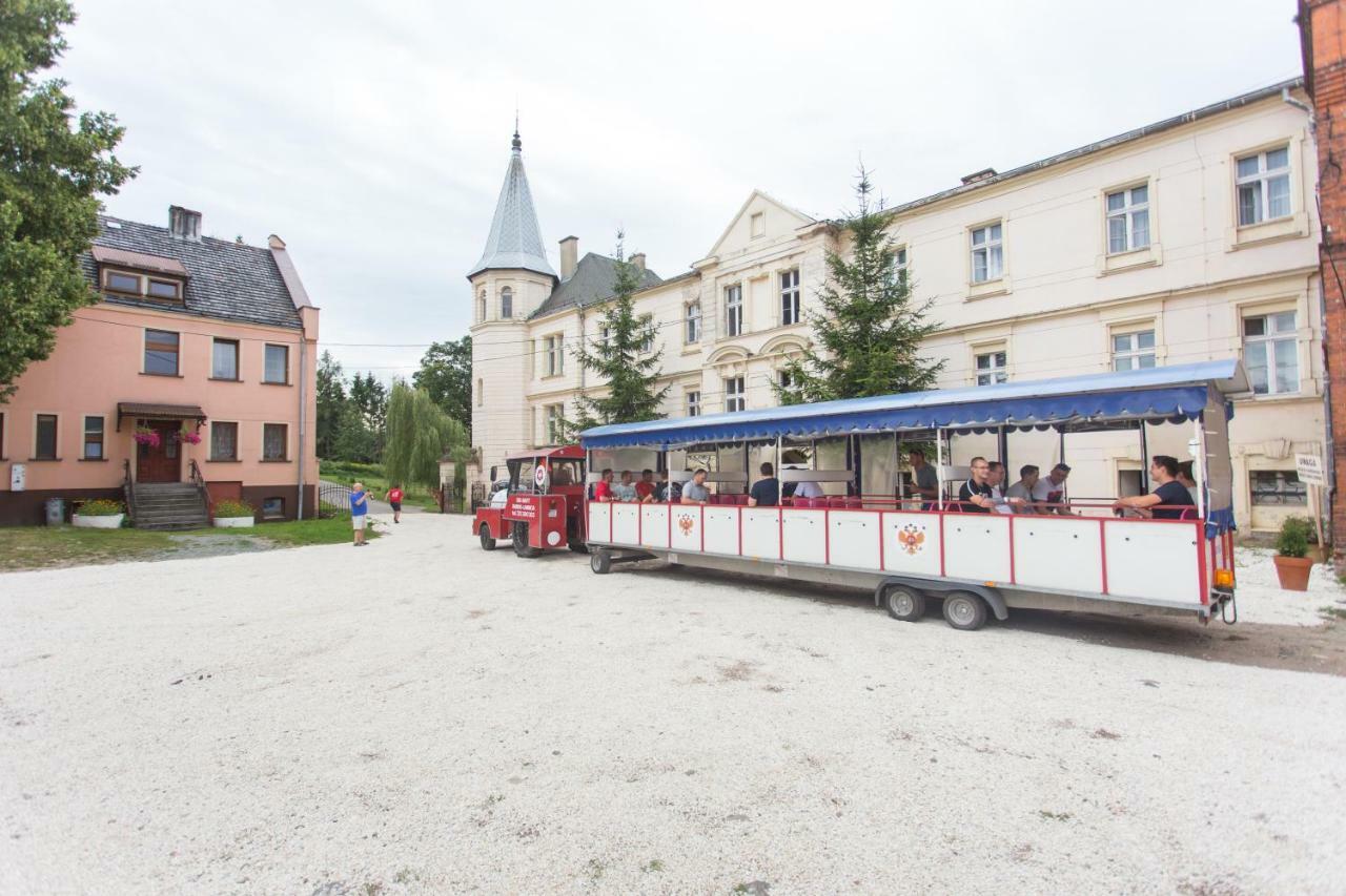 Pałac ławica Gospodarstwo agroturystyczne *